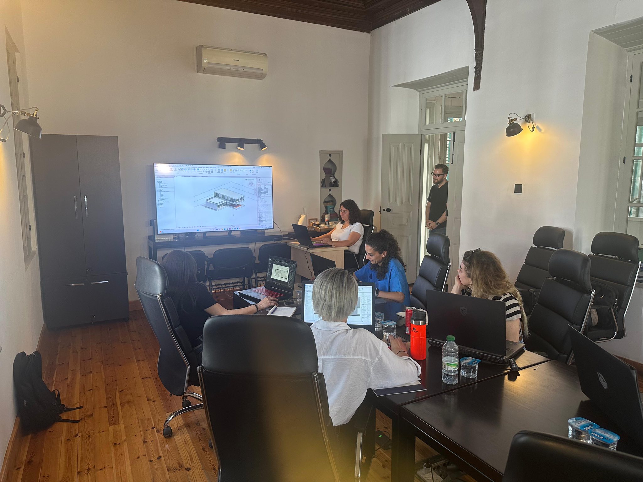 SMGM Eğitimleri Kapsamında Revit Eğitiminin İlk Dersi Gerçekleştirildi