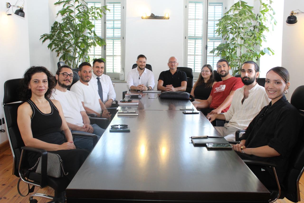 Mimarlar Odası Yayın Kurulu, Prof. Dr. Özgür Dinçyürek başkanlığında toplandı.